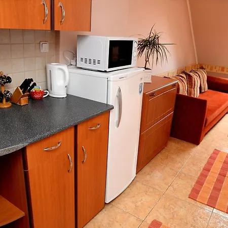 Abbázia Apartman Nyaraló *